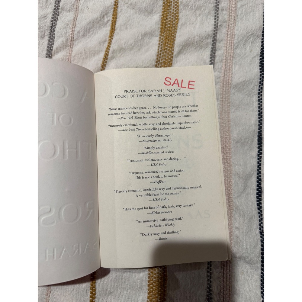 A Court of Thorns and Roses Sarah J Maas ACOTAR Book 1 Paperback Red Cover - Picture 4 of 4